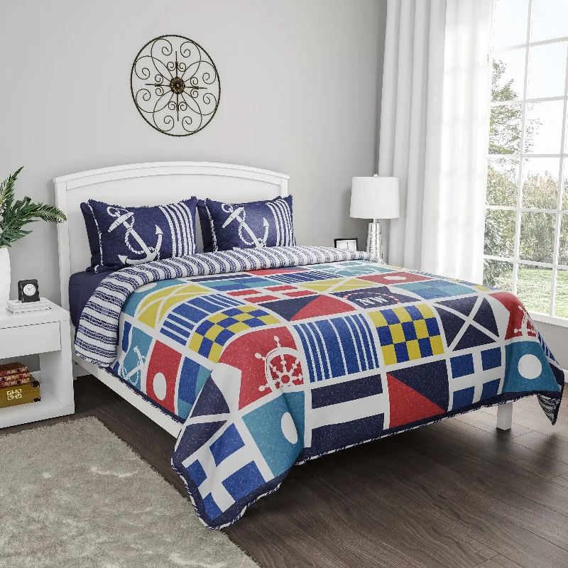 3-Piece Full-Queen Quilt Set - Coastal-Themed Reversible Bedspread with Sham by Lavish Home