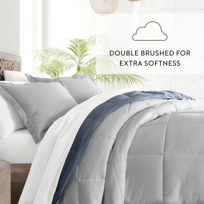 All-season Down Alternative Reversible Lightweight Comforter Set