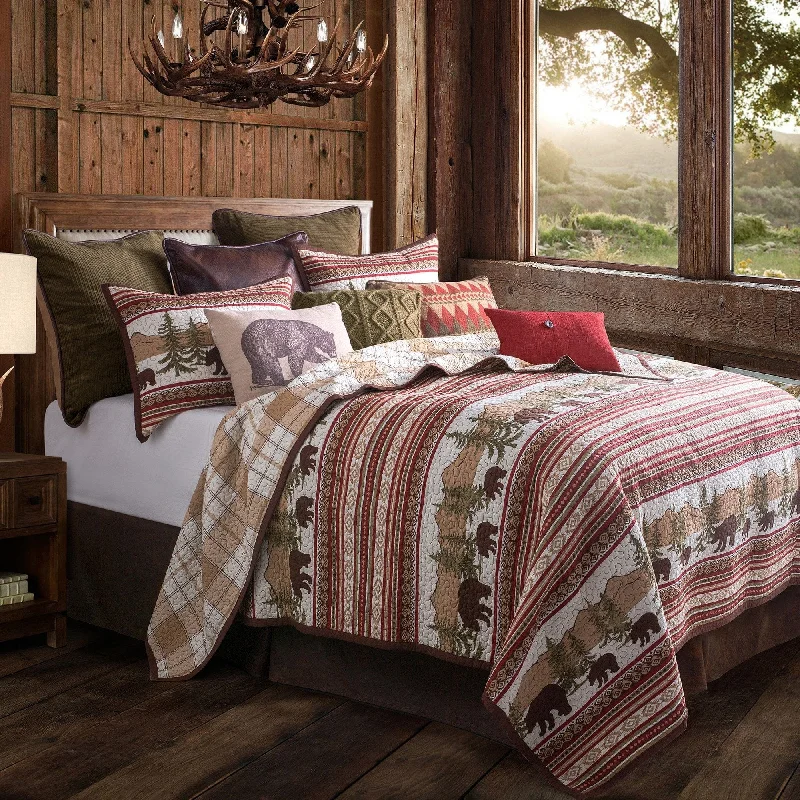 Bear Trail Reversible Quilt Set