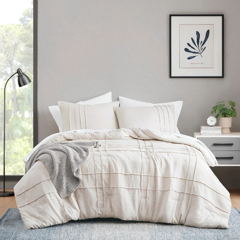 Chelsea Square Evans Pinch Pleated Soft Washed Boho Comforter Set