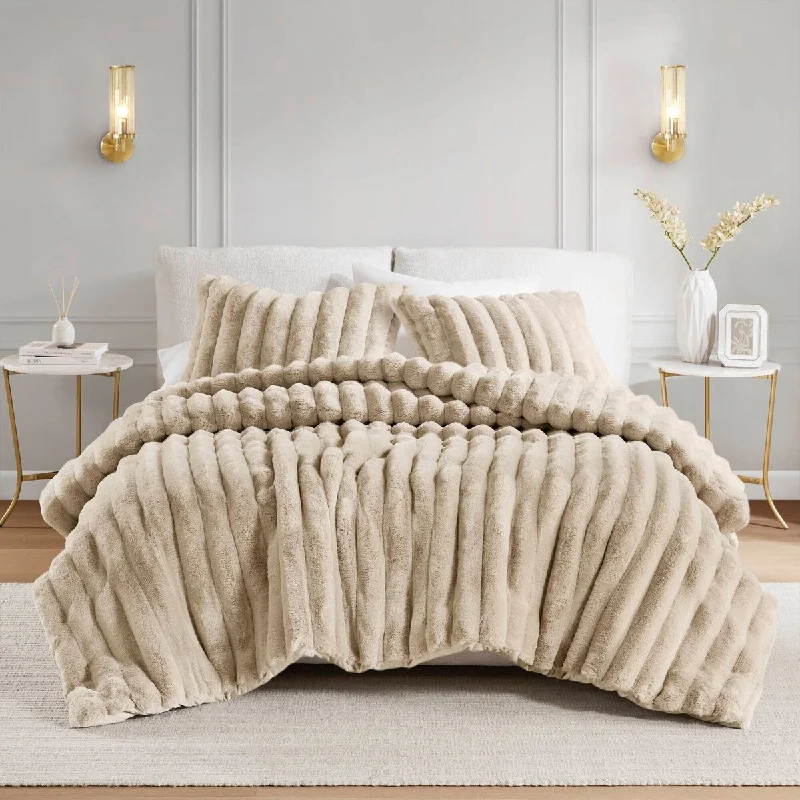 Madison Park Jasmine 3 Piece Faux Fur Comforter Set