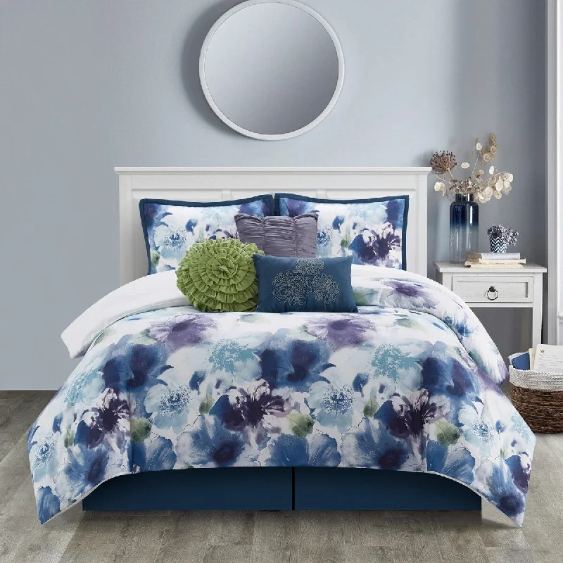 Nanshing Leela 7 Piece Floral Comforter Set