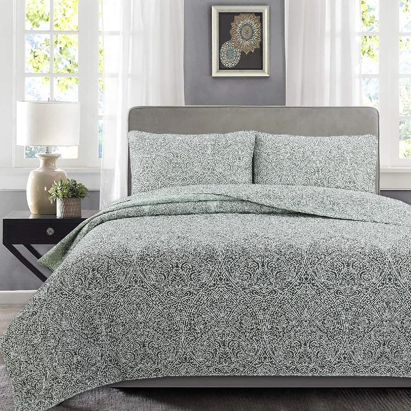 Ombre Leaf Sage Forest Green Medallion 3- Piece Reversible Quilt Bedding Set