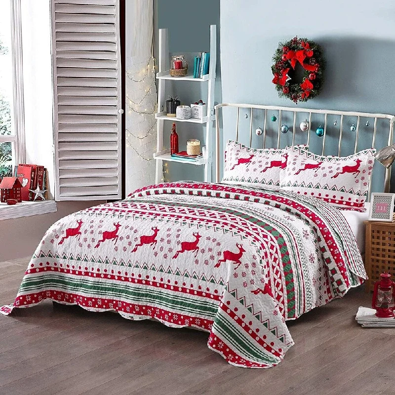 Porch & Den Dutch Christmas Pattern Quilt Set