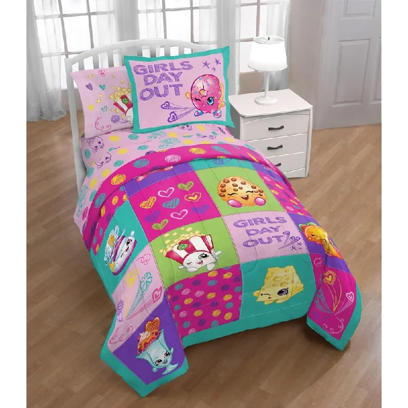 Shopkins Girls Day Out Reversible Twin 2-piece Comforter Set