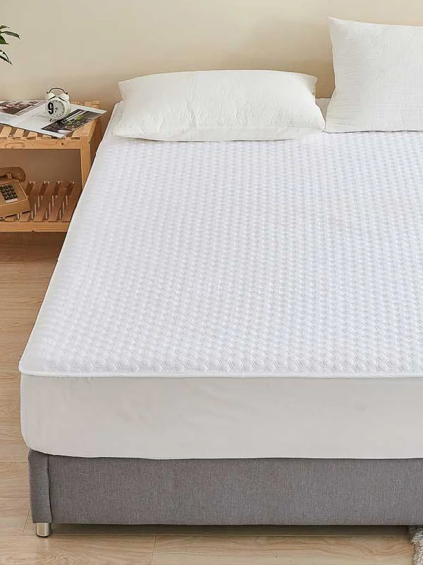 Solid White Quilted Cotton Mattress Topper